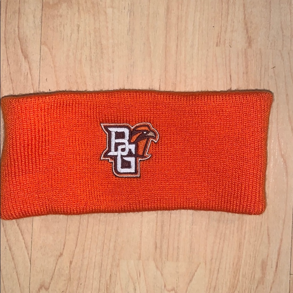 NWOT BGSU winter headband hat
